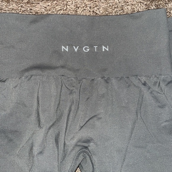 SOLD ⭐️NVGTN Light Gray solid seamless leggings NWOT - Picture 6 of 7